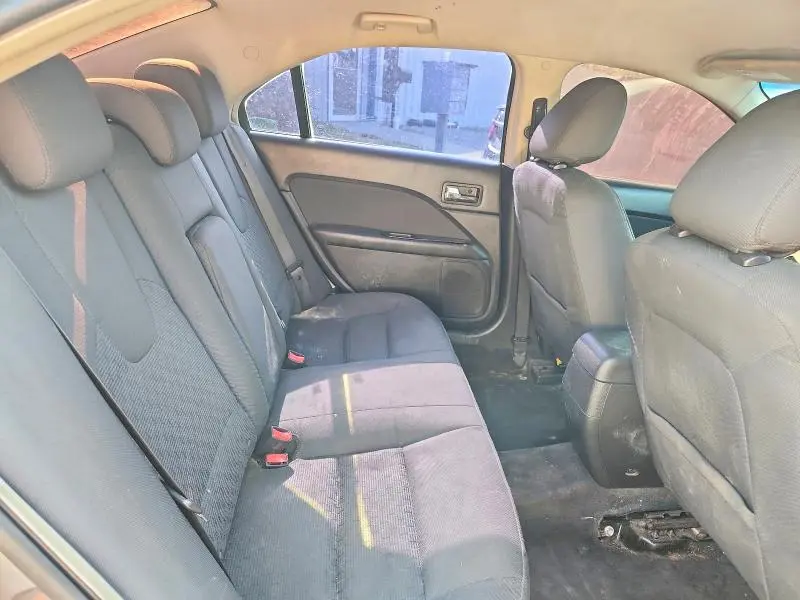 2010 FORD FUSION SE  