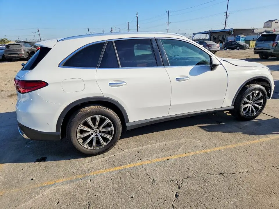 2024 MERCEDES-BENZ GLC 300 4MATIC  