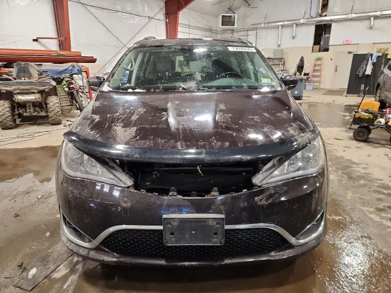 2017 CHRYSLER PACIFICA TOURING L  