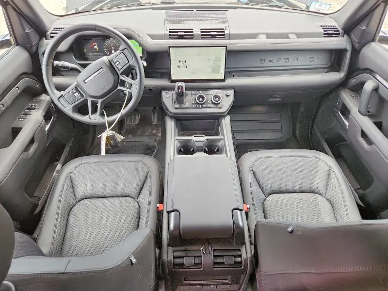 2025 LAND ROVER DEFENDER 110 S  
