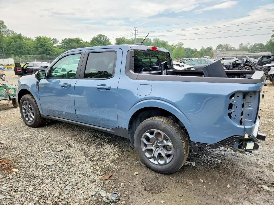 2025 FORD MAVERICK LARIAT  