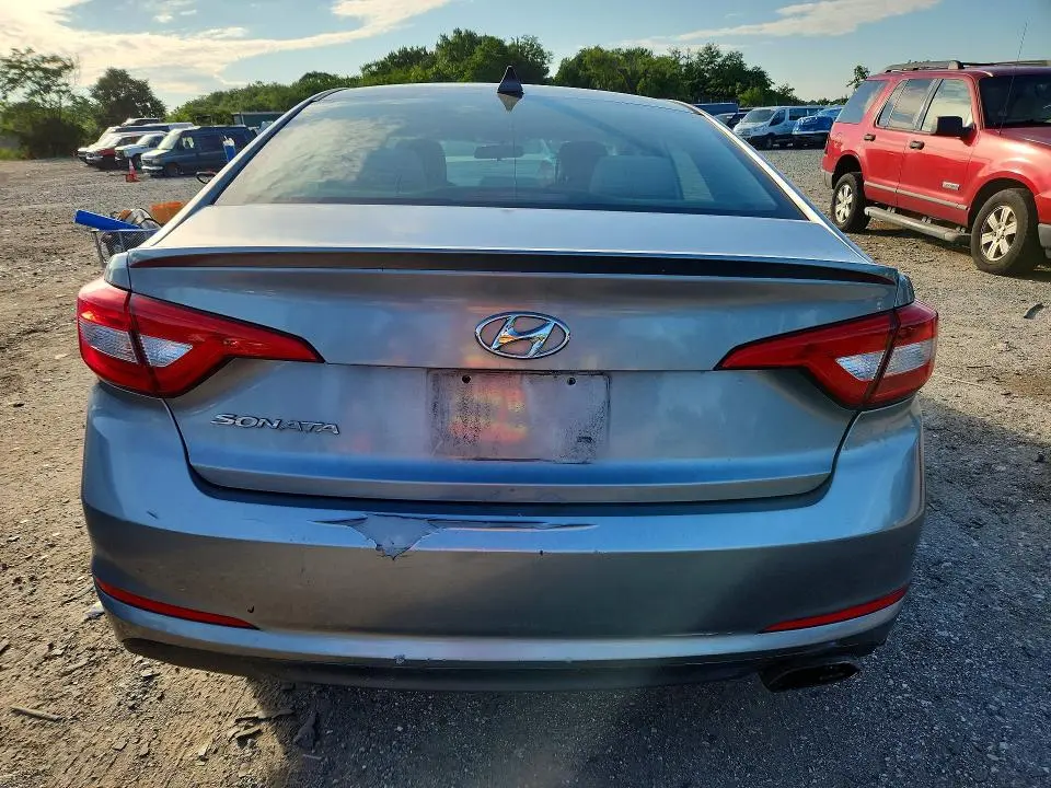 2017 HYUNDAI SONATA SE  