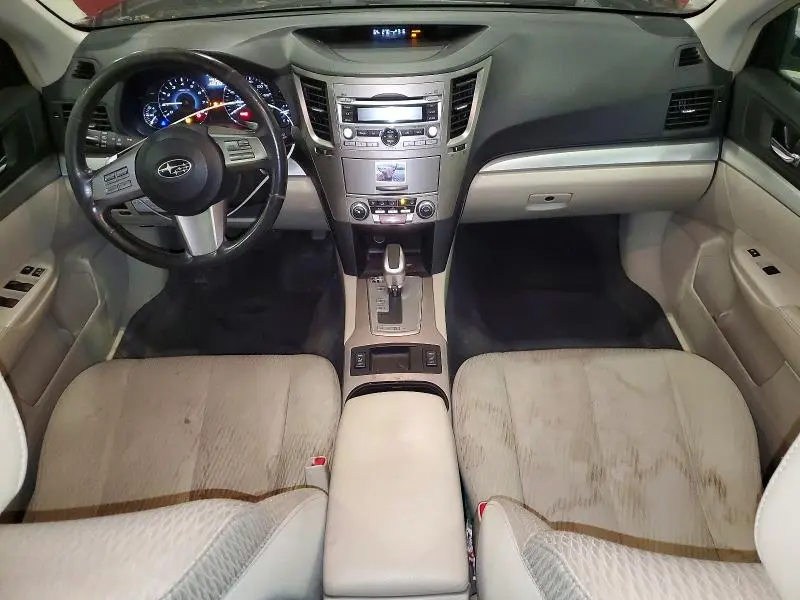2011 SUBARU OUTBACK 2.5I PREMIUM  