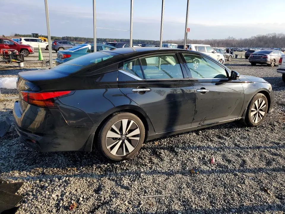 2020 NISSAN ALTIMA SL  