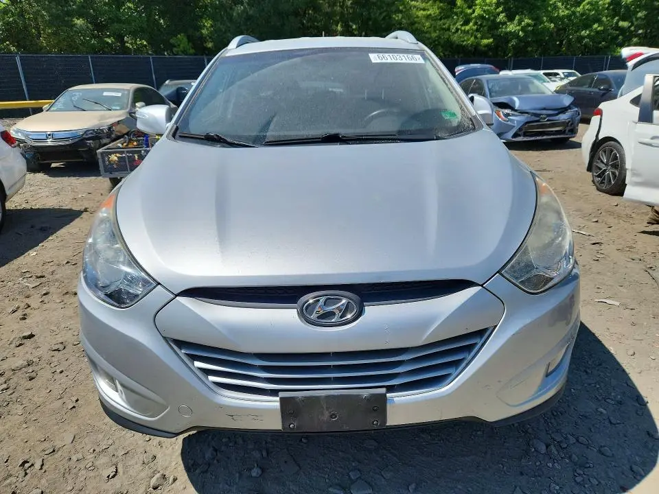 2013 HYUNDAI TUCSON GLS  
