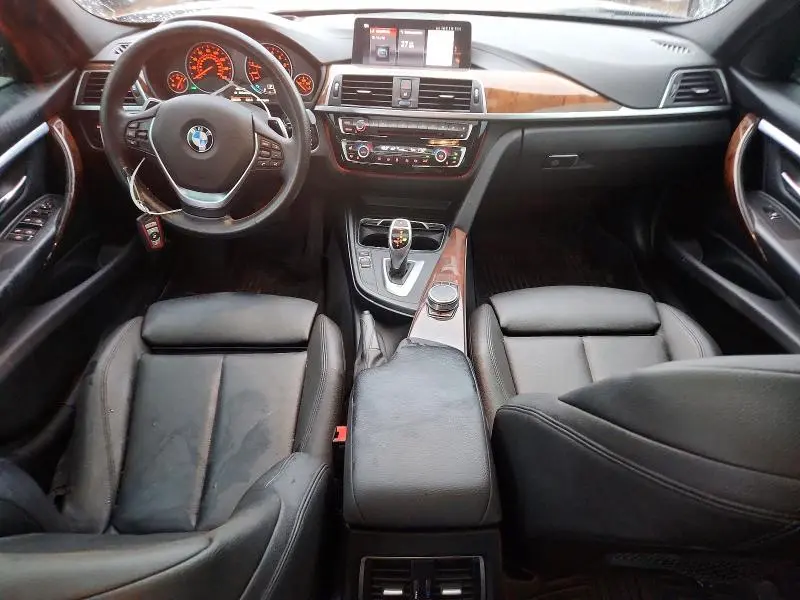 2018 BMW 330 XI  