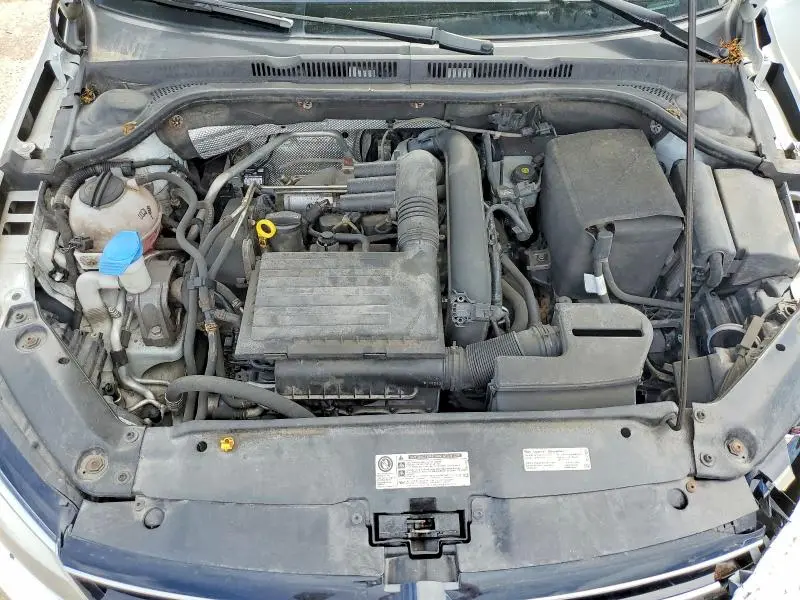 2017 VOLKSWAGEN JETTA SE  