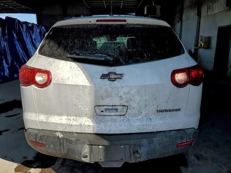 2012 CHEVROLET TRAVERSE LT  