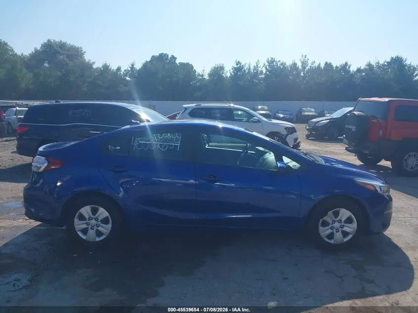 2017 KIA FORTE LX