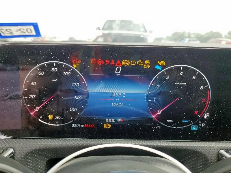 2025 MERCEDES-BENZ CLA 250  