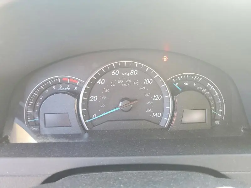 2012 TOYOTA CAMRY LE  