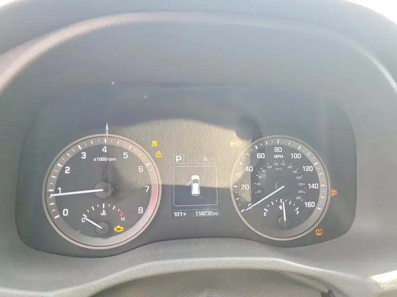 2016 HYUNDAI TUCSON SPORT  