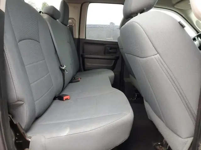 2015 RAM 1500 ST  