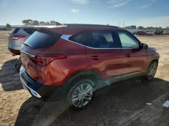 2023 KIA SELTOS S  