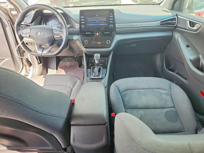 2022 HYUNDAI IONIQ SE  