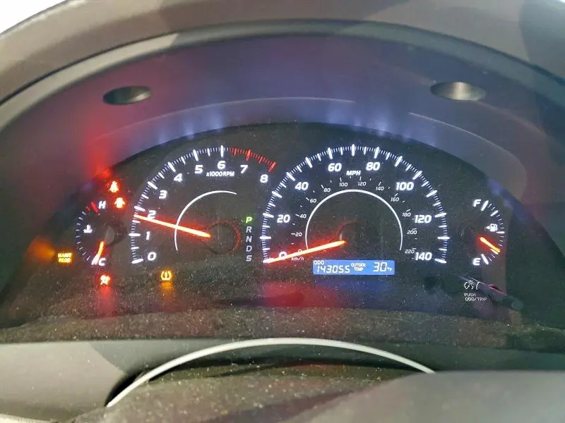 2011 TOYOTA CAMRY BASE  