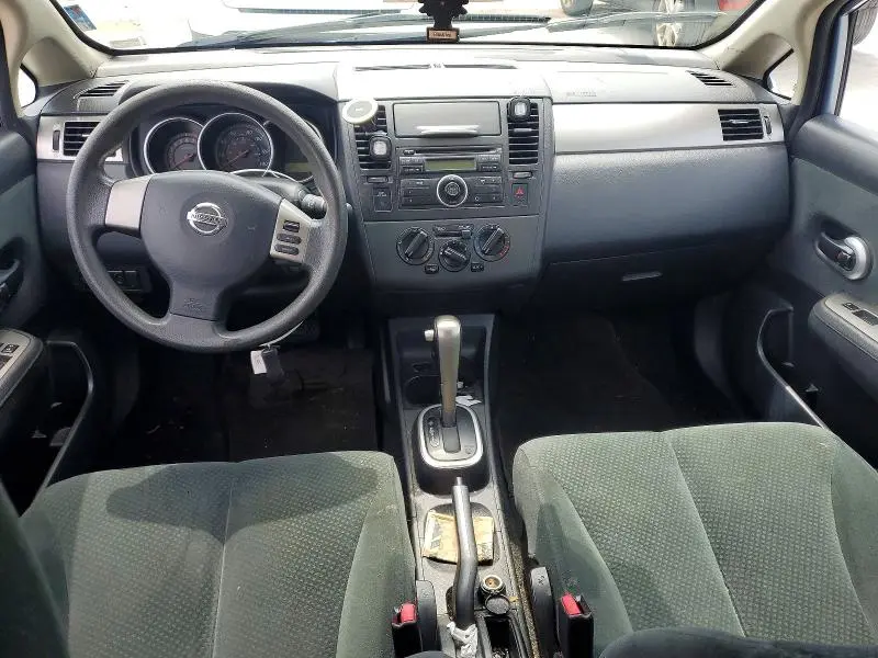 2011 NISSAN VERSA 1.8 S  
