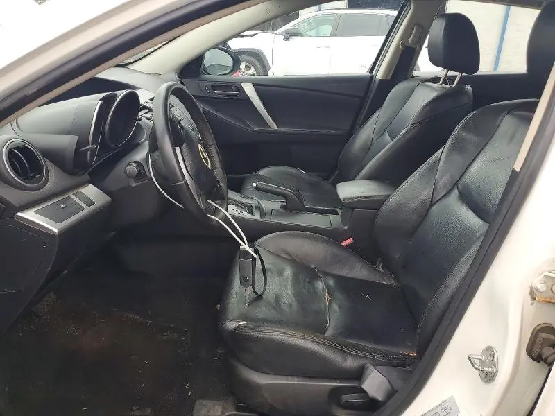 2012 MAZDA 3 S  
