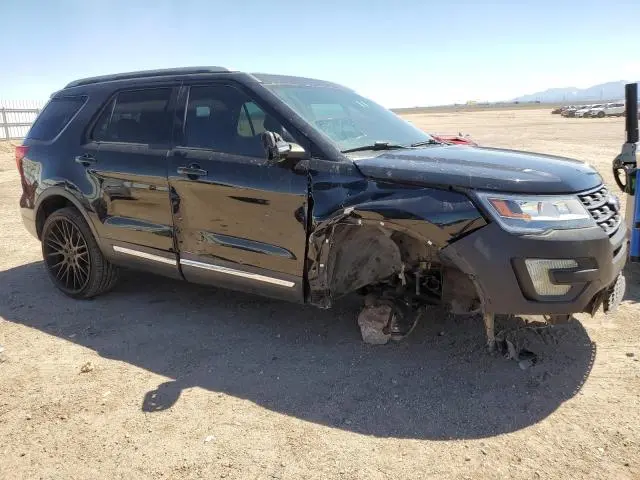 2017 FORD EXPLORER XLT  