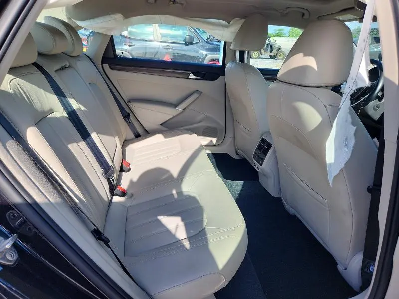 2020 VOLKSWAGEN PASSAT SEL  