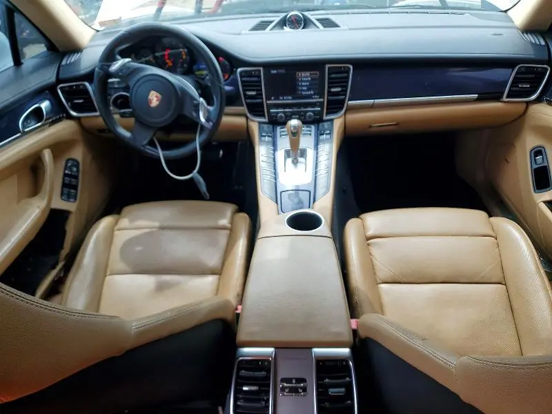 2013 PORSCHE PANAMERA 2  