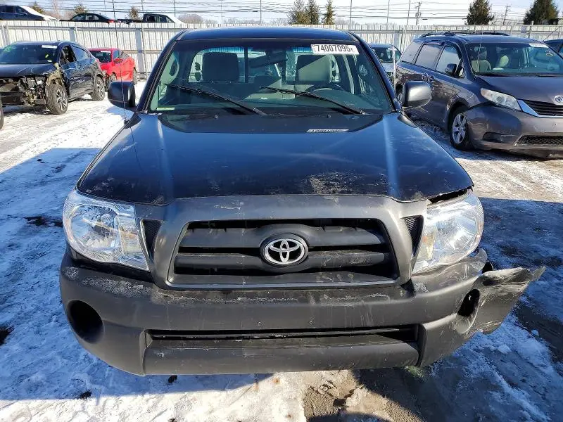 2011 TOYOTA TACOMA   
