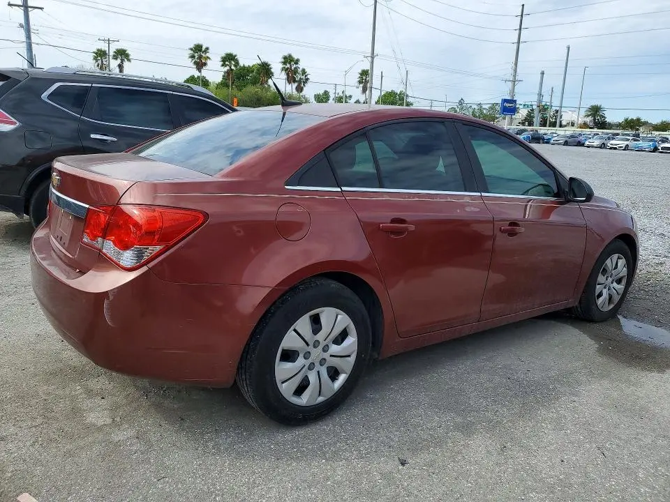 2012 CHEVROLET CRUZE LS  
