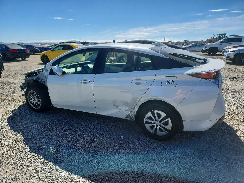 2016 TOYOTA PRIUS THREE  
