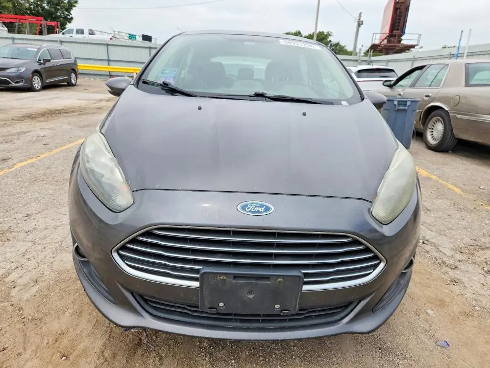 2015 FORD FIESTA SE  