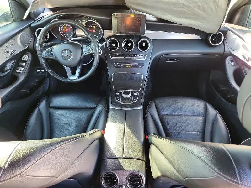 2019 MERCEDES-BENZ GLC 350E  