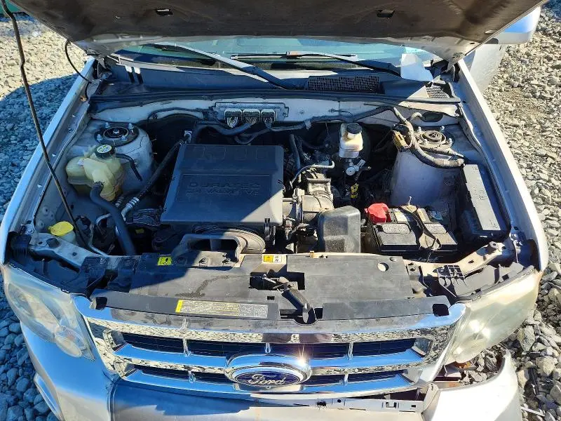 2010 FORD ESCAPE LIMITED  