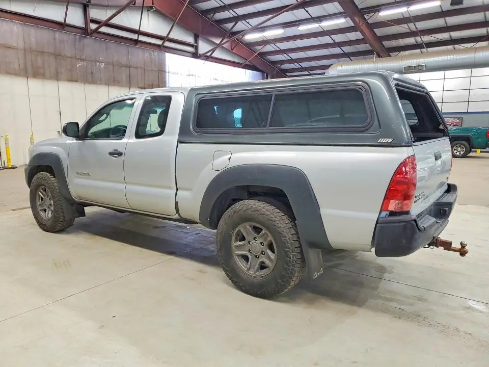 2013 TOYOTA TACOMA V6  