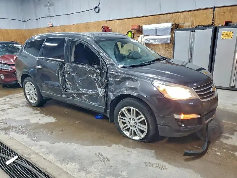 2015 CHEVROLET TRAVERSE LT  