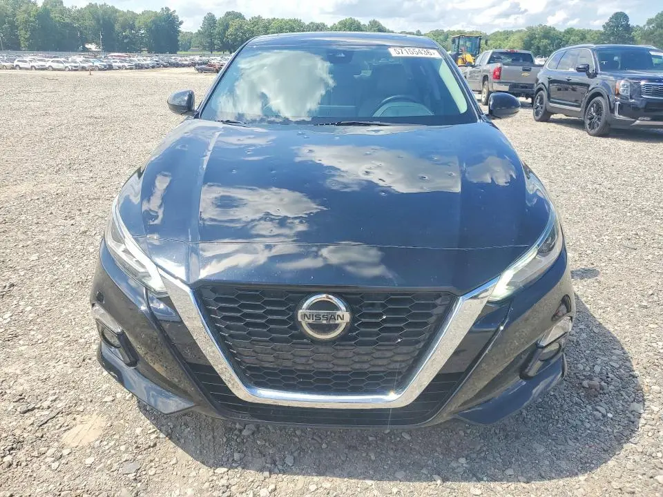 2021 NISSAN ALTIMA   