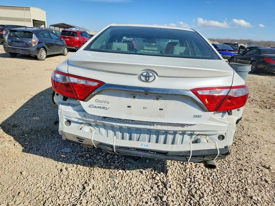 2016 TOYOTA CAMRY   