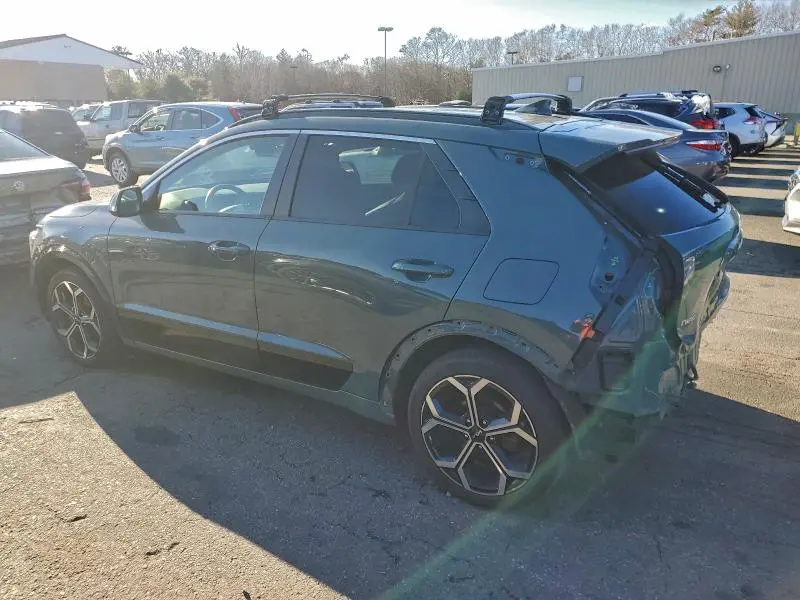 2023 KIA NIRO EX  