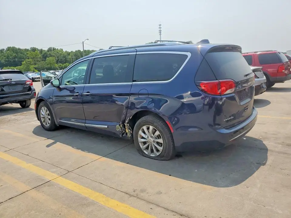 2018 CHRYSLER PACIFICA TOURING L  