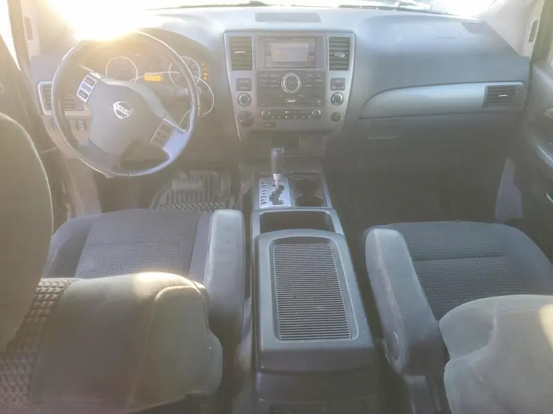 2010 NISSAN ARMADA SE  