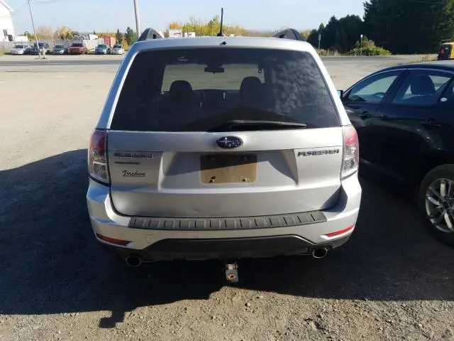 2011 SUBARU FORESTER 2.5X PREMIUM  