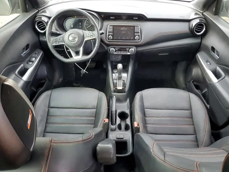 2019 NISSAN KICKS SR  