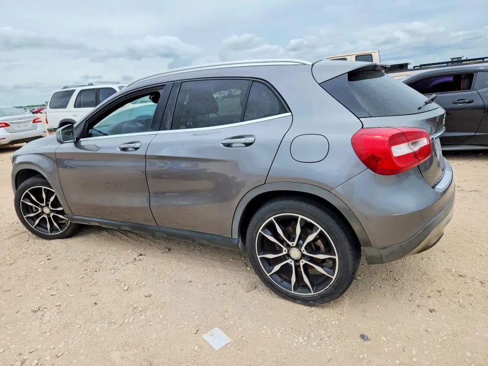 2016 MERCEDES-BENZ GLA 250  