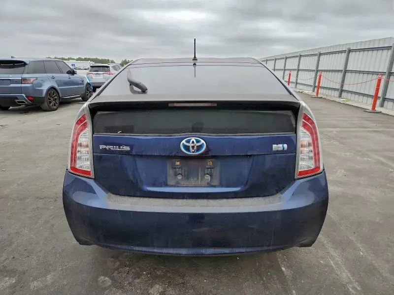 2012 TOYOTA PRIUS   
