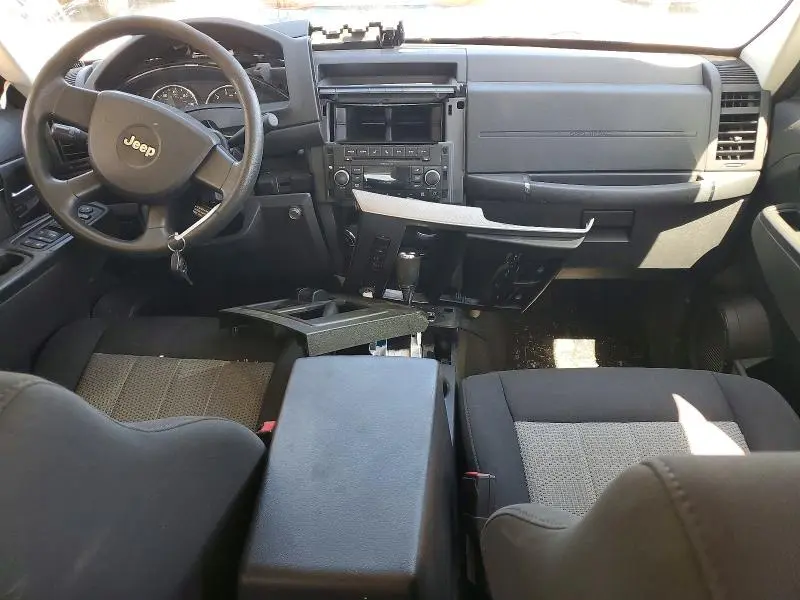 2010 JEEP LIBERTY SPORT  