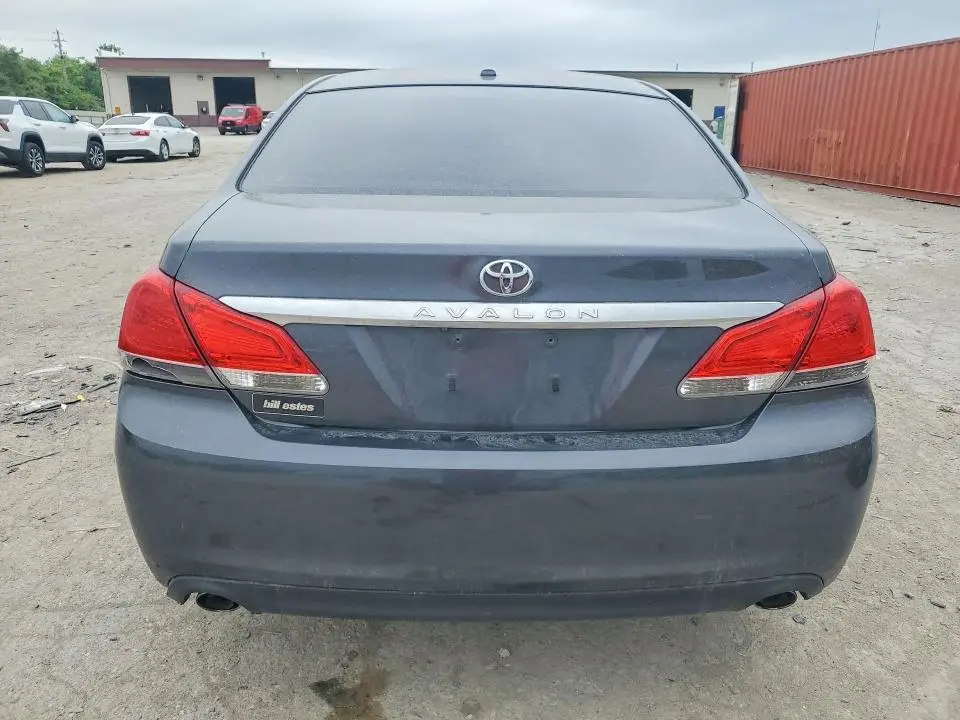 2011 TOYOTA AVALON LIMITED  