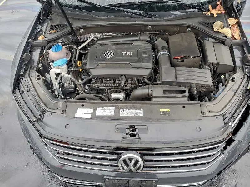 2017 VOLKSWAGEN PASSAT R-LINE  