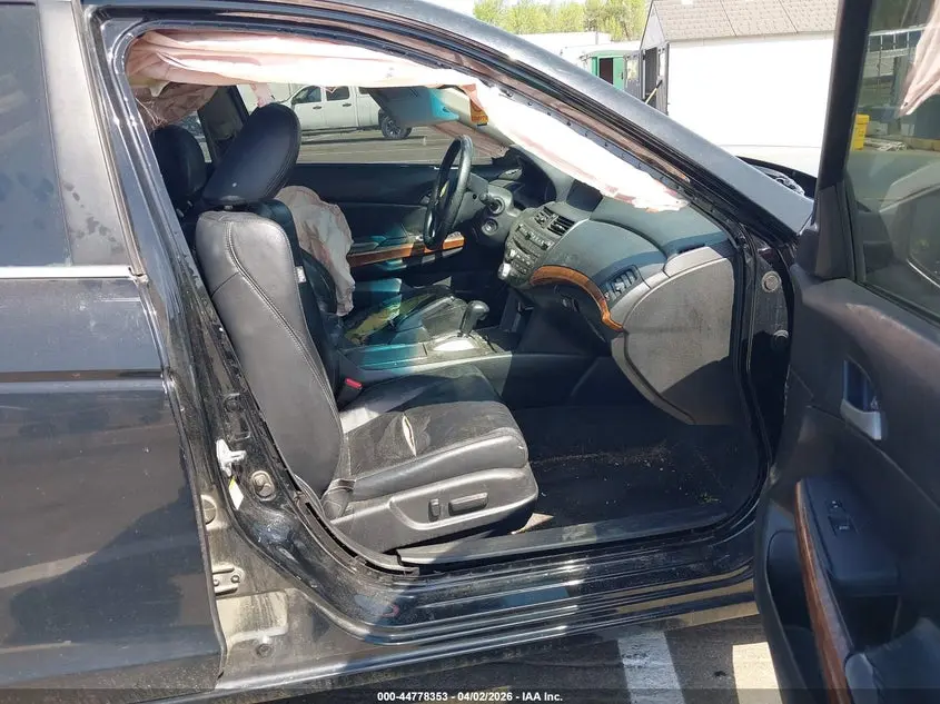 2011 HONDA ACCORD 2.4 EX-L