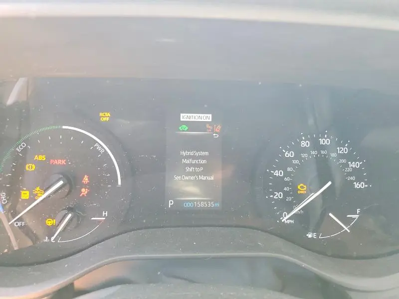 2021 TOYOTA SIENNA LE 8-PASSENGER  