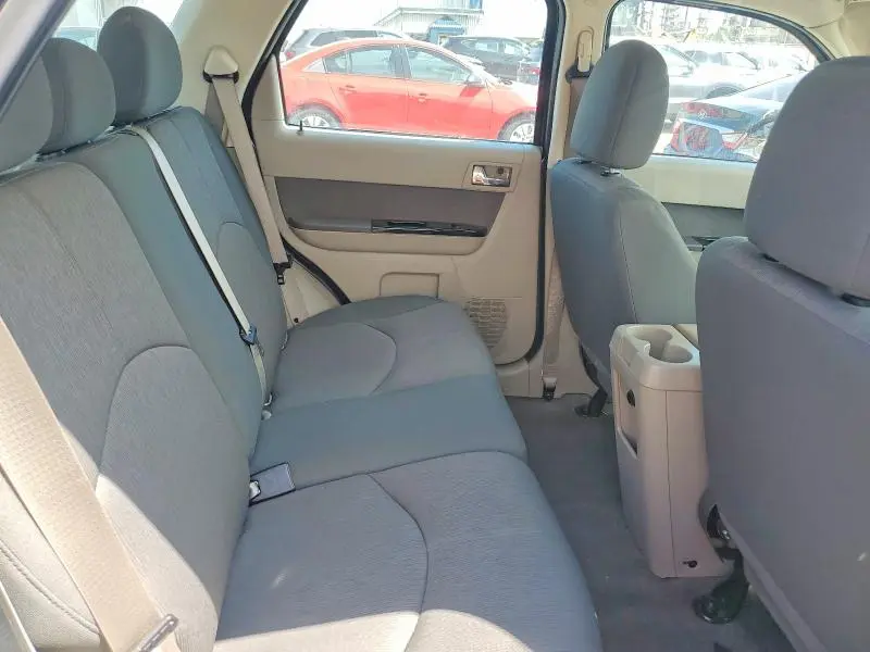 2010 MAZDA TRIBUTE I  