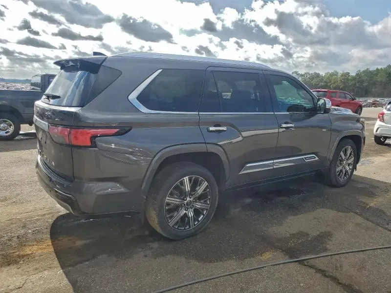 2023 TOYOTA SEQUOIA SR5  