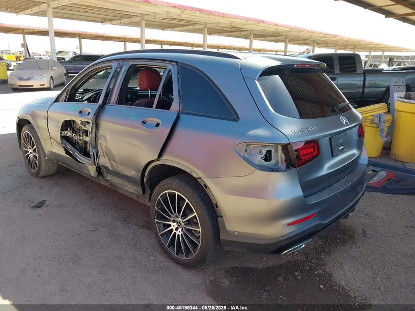 2020 MERCEDES-BENZ GLC 300  